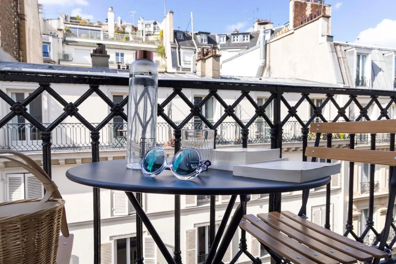 Hotel Dadou Paris